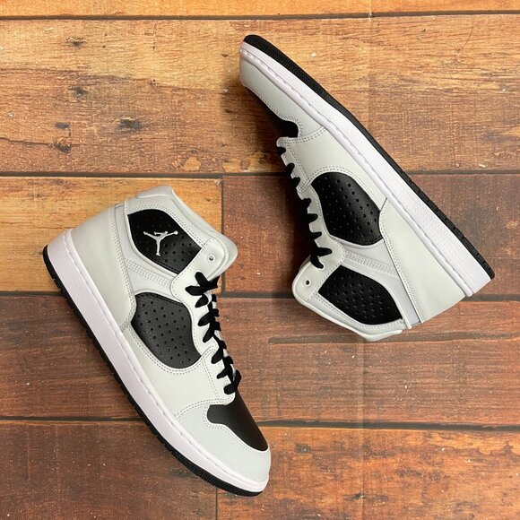 Jordan Men's Access "Photon Dust" Black/Grey Basketball Shoes - Picture 6 of 6